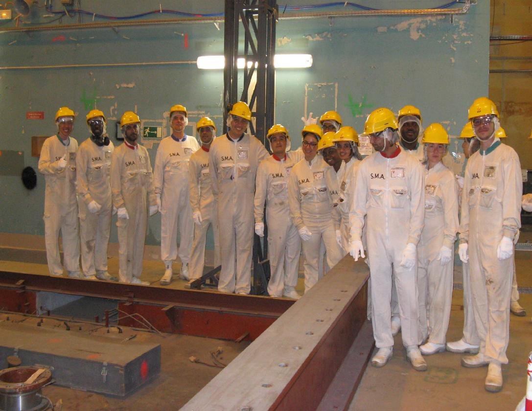 Technical study of a nuclear reactor during its decommissioning phase, France